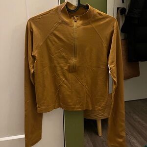 Lululemon Cropped Quarter Zip